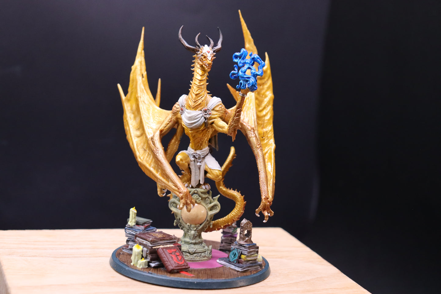 Miniatures, Golden Dragon